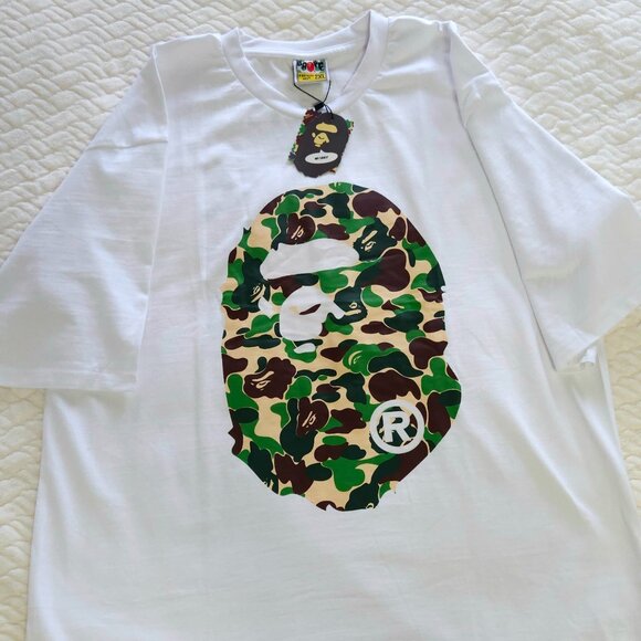 BATHING APE TEE - Picture 3 of 3